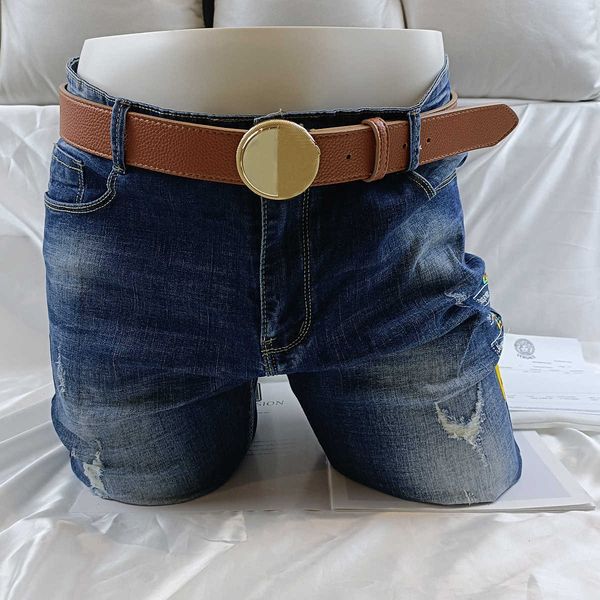 luxury brand men women belts classic vintage double-sided lychee grain smooth buckle casual belt r denim belts width 3.5cm wholesale, Black;brown
luxury brand men women belts classic vintage double-sided lychee grain smooth buckle casual belt r denim belts width 3.5cm wholesale, Black;brown