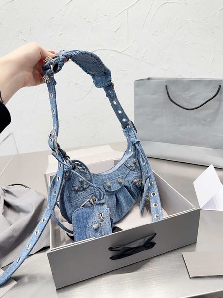 designer bag luxury tote bag fashion cowboywomens bags style crossbody bags ladies handbag leather sac
designer bag luxury tote bag fashion cowboywomens bags style crossbody bags ladies handbag leather sac
