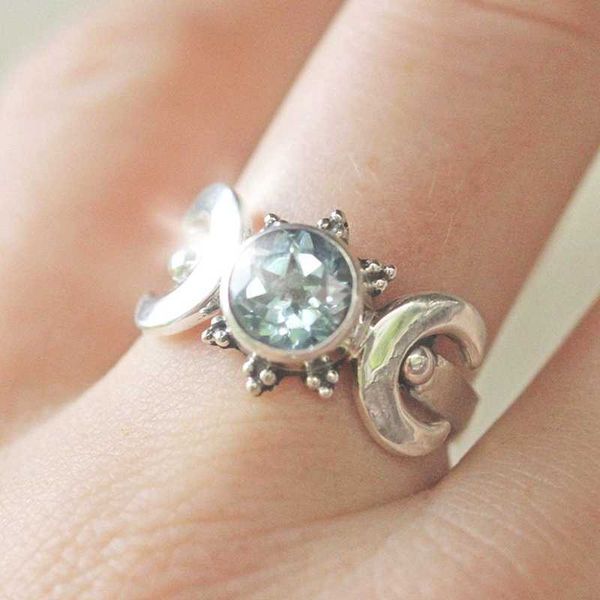 band rings new sun and moon design women's rings engagement wedding aesthetic female rings anniversary party fashion jewelry aa230306, Silver
band rings new sun and moon design women's rings engagement wedding aesthetic female rings anniversary party fashion jewelry aa230306, Silver