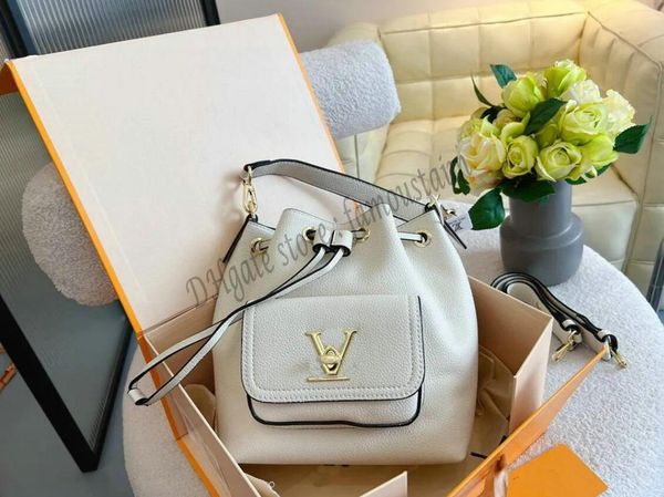 lockme neonoe bucket shoulder bag pochette women luxurys designers cross body shopping bags handle handbags totes purse crossbody fashion
lockme neonoe bucket shoulder bag pochette women luxurys designers cross body shopping bags handle handbags totes purse crossbody fashion