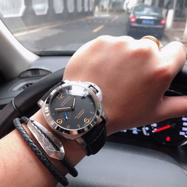 luxury mechanical watch panaral_ sapphire mirror swiss automatic movement size 44mm imported cowhide strap ebev, Slivery;brown
luxury mechanical watch panaral_ sapphire mirror swiss automatic movement size 44mm imported cowhide strap ebev, Slivery;brown
