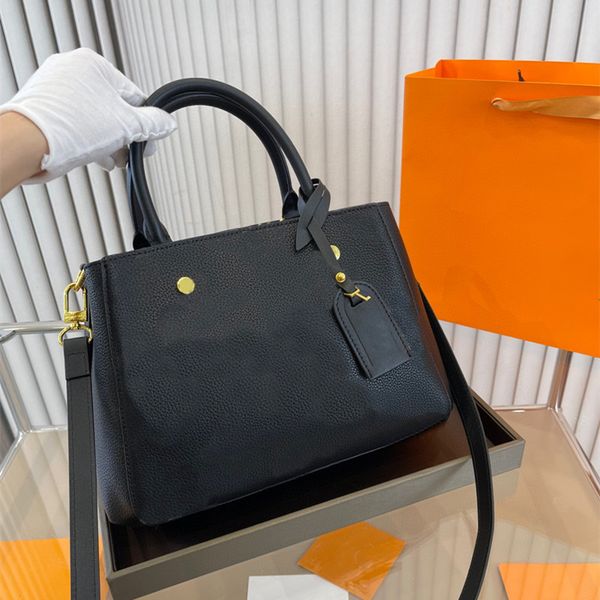 women's handbag designer bag luxury flower bag retro platform bag leather one shoulder bag luxury shopping bag tote bag
women's handbag designer bag luxury flower bag retro platform bag leather one shoulder bag luxury shopping bag tote bag