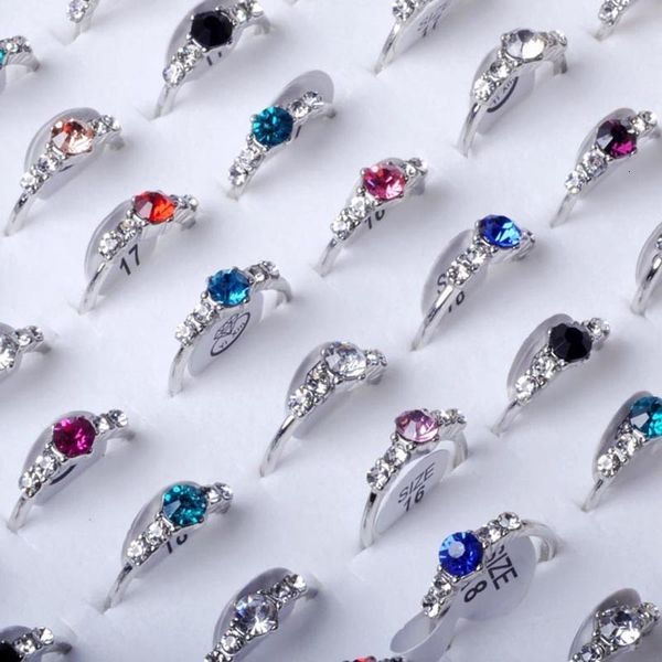 cluster rings 50pcs lot mixed crystal silver plated for women multicolor wedding female jewelry brand design 230307, Golden;silver
cluster rings 50pcs lot mixed crystal silver plated for women multicolor wedding female jewelry brand design 230307, Golden;silver