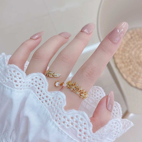 band rings luxury 14k real gold new design crown shiny zircon unique feather open ring gentle temperament exquisite jewelry aa230306, Silver
band rings luxury 14k real gold new design crown shiny zircon unique feather open ring gentle temperament exquisite jewelry aa230306, Silver