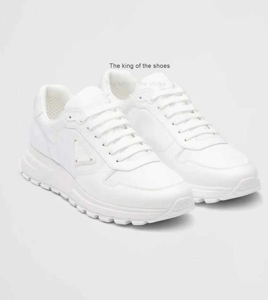 famous brand perfect prax 01 men sneaker shoes brushed leather trainers man technical rubber re-nylon white black runner sports
famous brand perfect prax 01 men sneaker shoes brushed leather trainers man technical rubber re-nylon white black runner sports