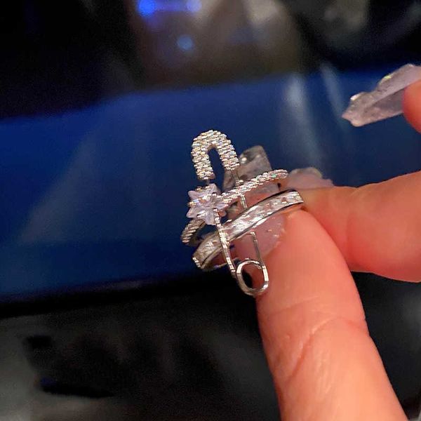 band rings luxury silver color star zircon safety pin open rings for women fashion design adjustable finger rings jewelry accessories aa2303
band rings luxury silver color star zircon safety pin open rings for women fashion design adjustable finger rings jewelry accessories aa2303