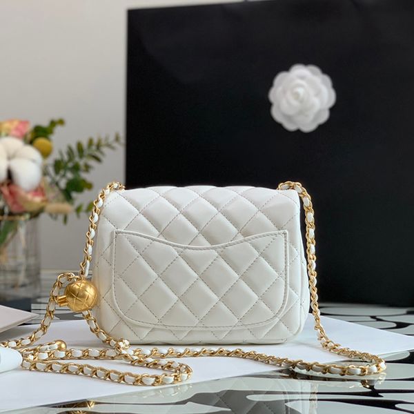 delicate knockoff designer flap bag 18cm genuine leather shoulder bag with box yc136
delicate knockoff designer flap bag 18cm genuine leather shoulder bag with box yc136