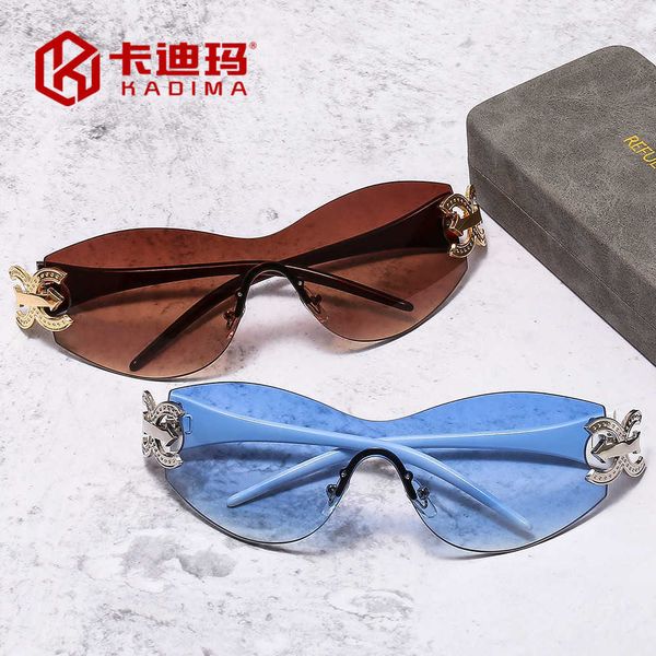 2023 new frameless y2k spice girl's sunglasses plain face street pgraphy show sunglasses fashion sunglasses with box, Silver
2023 new frameless y2k spice girl's sunglasses plain face street pgraphy show sunglasses fashion sunglasses with box, Silver