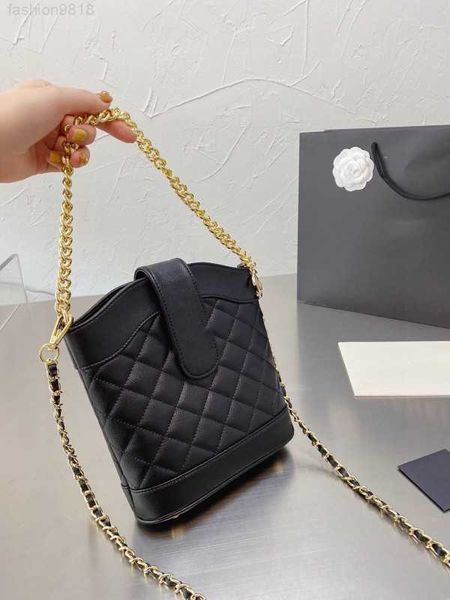 women bags chain bucket bag bottegas shoulder bags fashion shopping satchels leather crossbody messenger luxury designer purses hobo handbag
women bags chain bucket bag bottegas shoulder bags fashion shopping satchels leather crossbody messenger luxury designer purses hobo handbag