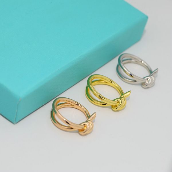 18k gold plated double knot ring classic designer ring women rope knot wedding gift factory wholesale with dust bag, Golden;silver
18k gold plated double knot ring classic designer ring women rope knot wedding gift factory wholesale with dust bag, Golden;silver