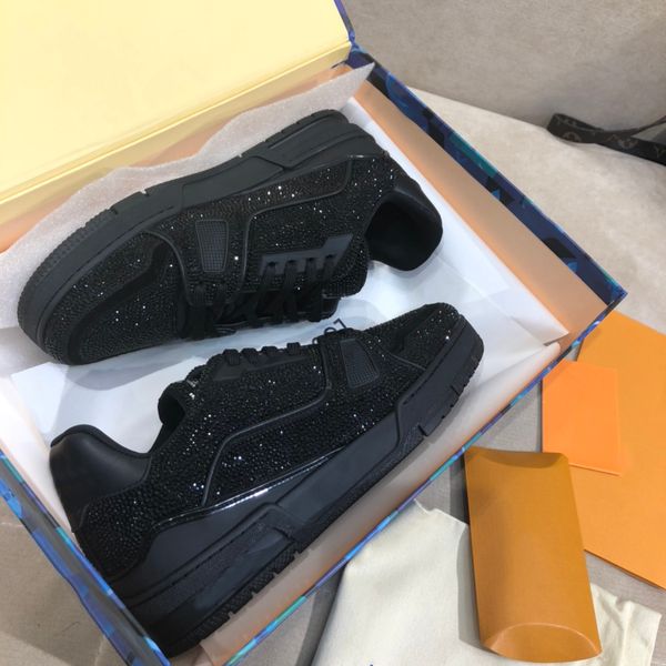 2023 mens basketball shoes sneakers university women designer blue red green multiple colors fashion sneakers comfortable bounce basketball, Black
2023 mens basketball shoes sneakers university women designer blue red green multiple colors fashion sneakers comfortable bounce basketball, Black