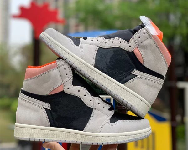 2023 mens 1 high og basketball shoes jumpman 1s neutral grey black men women sneakers trainers with box
2023 mens 1 high og basketball shoes jumpman 1s neutral grey black men women sneakers trainers with box