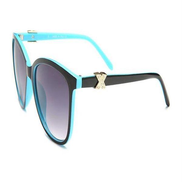 4078 sunglasses brand glasses outdoor shades full farme fashion classic ladies luxury sunglass mirrors for women240w, White;black
4078 sunglasses brand glasses outdoor shades full farme fashion classic ladies luxury sunglass mirrors for women240w, White;black