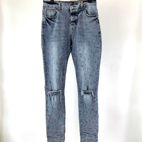 jeans men pants ammir trendy brand cuts holes elastic casual blue denim fashion designer niche ins celebrity leisure
jeans men pants ammir trendy brand cuts holes elastic casual blue denim fashion designer niche ins celebrity leisure
