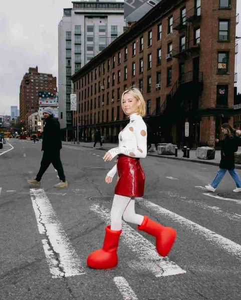 2023 mschf big red boot astro red solid round toe flat rubber boots trendy shoes designer rain booties, Black
2023 mschf big red boot astro red solid round toe flat rubber boots trendy shoes designer rain booties, Black
