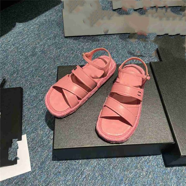 fashion women's sandals 2023 channel luxury brand summer popular leather high heel sandals leisure holiday flats 07-011, Black
fashion women's sandals 2023 channel luxury brand summer popular leather high heel sandals leisure holiday flats 07-011, Black