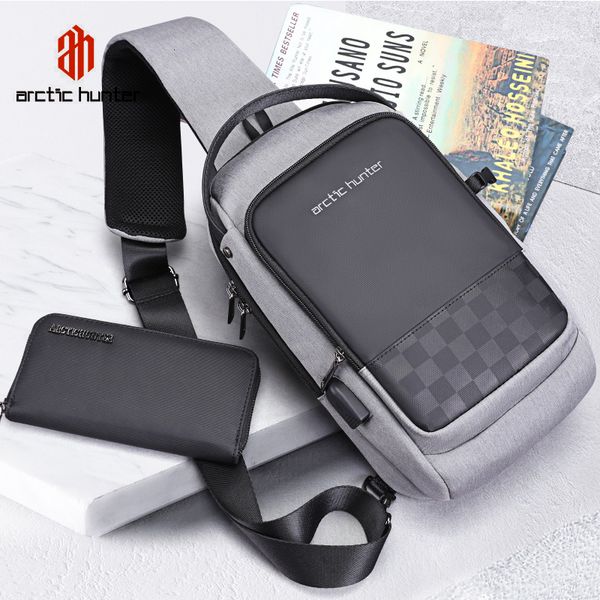evening bags usb waterproof men chest male leisure messenger shoulder for teenagers travel crossbody bolsas 230308
evening bags usb waterproof men chest male leisure messenger shoulder for teenagers travel crossbody bolsas 230308