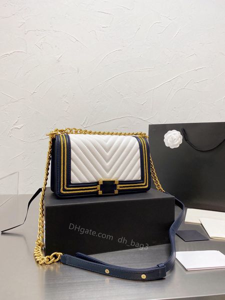new crossbody bag women's bag luxury designer bag single shoulder bag handbag chain stitching color black and white everything large ca
new crossbody bag women's bag luxury designer bag single shoulder bag handbag chain stitching color black and white everything large ca