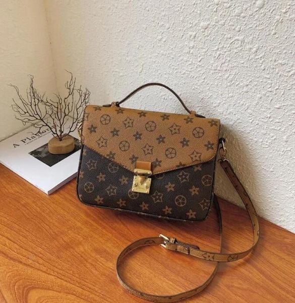 women luxurys designers bags handbag women handbags lady messenger fashion shoulder bag luxury crossbody tote wallet
women luxurys designers bags handbag women handbags lady messenger fashion shoulder bag luxury crossbody tote wallet
