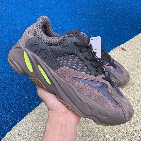 running wave 700 shoes 700s v1 v2 hi res red static cream sea bright hospital blue vanta solid grey inertia utility black analog geode desig
running wave 700 shoes 700s v1 v2 hi res red static cream sea bright hospital blue vanta solid grey inertia utility black analog geode desig