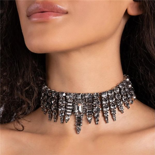 pendant necklaces ins fashion crystal necklace clavicle chain ladies punk hip hop shiny zircon choker exquisite holiday jewelry gift 230307, Silver
pendant necklaces ins fashion crystal necklace clavicle chain ladies punk hip hop shiny zircon choker exquisite holiday jewelry gift 230307, Silver