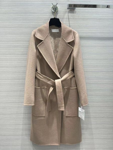 milan runway women's trench coats 2023 women's wool & blends spring lapel neck long sleeve panelled designer coats brand same styl, Black
milan runway women's trench coats 2023 women's wool & blends spring lapel neck long sleeve panelled designer coats brand same styl, Black