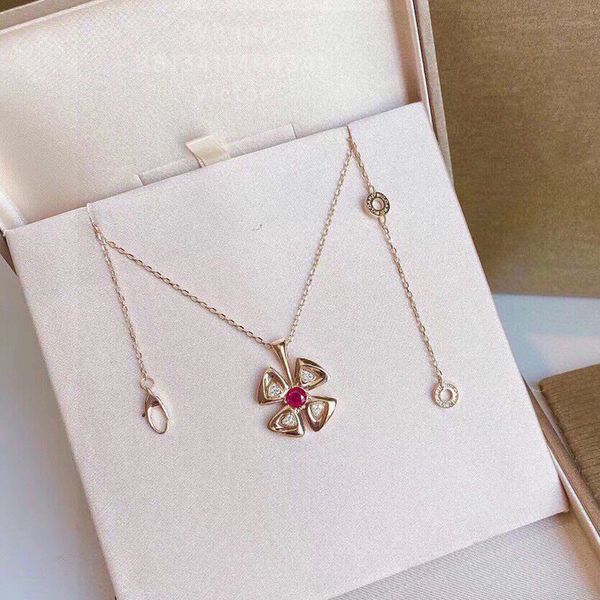 buigari four leaved grass series designer necklace for woman diamond gold plated 18k t0p quality classic style fashion jewelry gift for girl, Silver 
buigari four leaved grass series designer necklace for woman diamond gold plated 18k t0p quality classic style fashion jewelry gift for girl, Silver