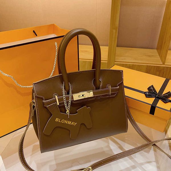 luxury designer h ermes brikis's handbags for sale women's bag 2023 spring new fashion one shoulder handheld crossbody westernized
luxury designer h ermes brikis's handbags for sale women's bag 2023 spring new fashion one shoulder handheld crossbody westernized