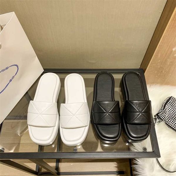triangle logo designer women sandals black white leather platform sandal cross strap slippers thick bottom casual shoes slides quilted summe
triangle logo designer women sandals black white leather platform sandal cross strap slippers thick bottom casual shoes slides quilted summe
