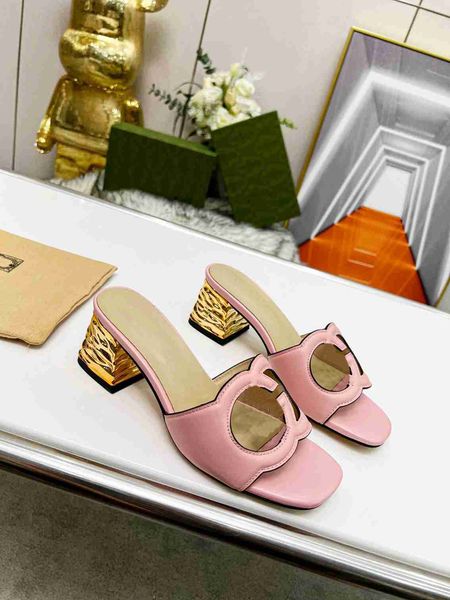 luxury designer women's shoes classic fashion flat sandals channel thick bottom casual open-toe summer fashion women's shoes beach, Black
luxury designer women's shoes classic fashion flat sandals channel thick bottom casual open-toe summer fashion women's shoes beach, Black