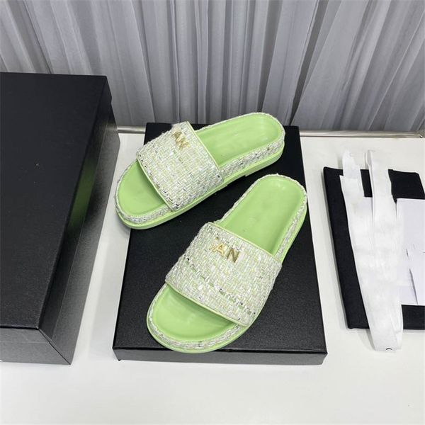 fashion slippers 2023 channel luxury design summer men's and women's flats thick soled leather rubber lettering logo casual cartoo, Black
fashion slippers 2023 channel luxury design summer men's and women's flats thick soled leather rubber lettering logo casual cartoo, Black