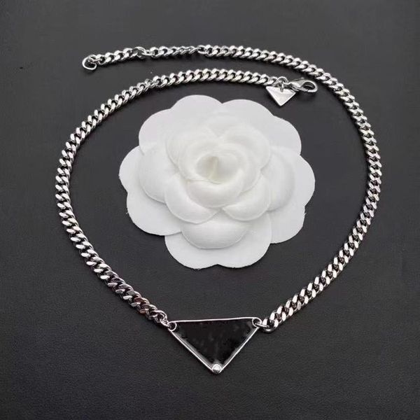 luxury designer necklace love fashion jewelry women chain stainless steel silver pendants triangle charm lovers design jewellery w271z
luxury designer necklace love fashion jewelry women chain stainless steel silver pendants triangle charm lovers design jewellery w271z