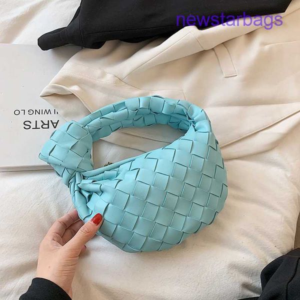 original edition bottegs venets point bags online shop korean fashion bag women's straw style handbag 2023 new girl's mini solid c
original edition bottegs venets point bags online shop korean fashion bag women's straw style handbag 2023 new girl's mini solid c