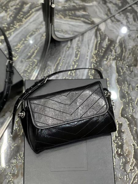 2023 new shopping bag fanny pack handbag crossbody one shoulder bag chain bag large capacity black classic color 5 qualities
2023 new shopping bag fanny pack handbag crossbody one shoulder bag chain bag large capacity black classic color 5 qualities