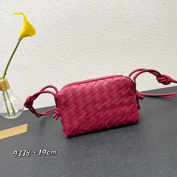 bags designer bag luxurys botegas purse womens loop one shoulder handbag ladies camera woven calf leather crossbody new 2023 utx0
bags designer bag luxurys botegas purse womens loop one shoulder handbag ladies camera woven calf leather crossbody new 2023 utx0