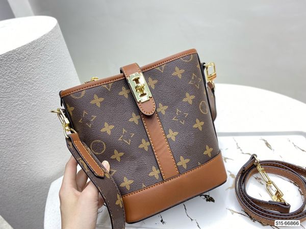 nano noe bucket bag designer women's handbag tote fashion shoulder bag classic messenger bag
nano noe bucket bag designer women's handbag tote fashion shoulder bag classic messenger bag