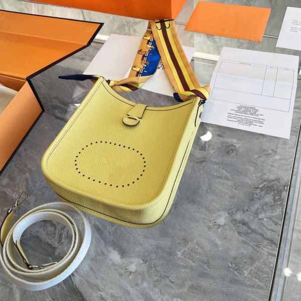 luxury bags mini bag cow crossbag designers bag fashion little hourse handbags ladies phone purse women wallets cross body bag leather pack
luxury bags mini bag cow crossbag designers bag fashion little hourse handbags ladies phone purse women wallets cross body bag leather pack
