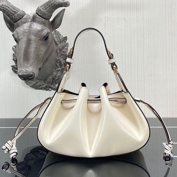 drawstring mini bucket bag cross body bags shoulder genuine leather handbags women messenger bags handbag purse lady pouch fashion letters r
drawstring mini bucket bag cross body bags shoulder genuine leather handbags women messenger bags handbag purse lady pouch fashion letters r