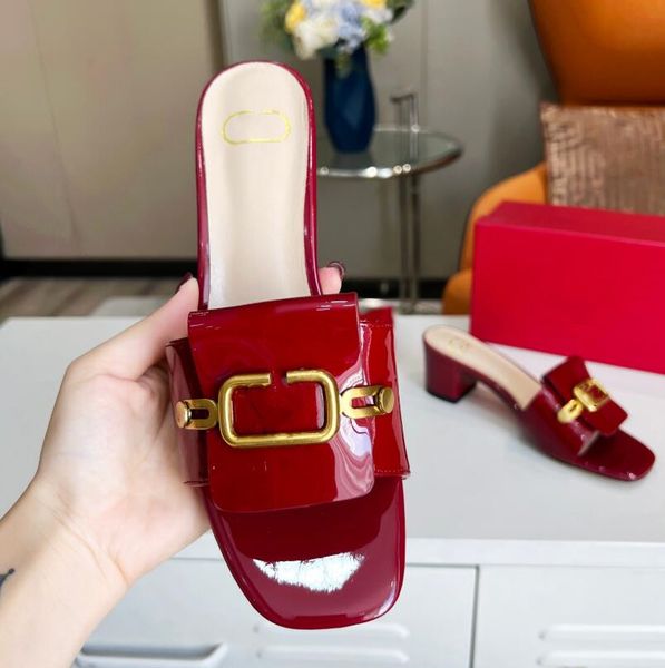 2023 womens fashion 5.5cm height platform slippers mid heel slide sandals with box and dust bags, Black
2023 womens fashion 5.5cm height platform slippers mid heel slide sandals with box and dust bags, Black