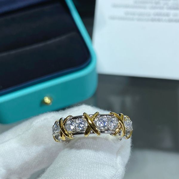 luxury designer rings fashion classic cluster rings for women designers simulated diamond white golds rose gold cross stud flower very good, Golden;silver
luxury designer rings fashion classic cluster rings for women designers simulated diamond white golds rose gold cross stud flower very good, Golden;silver