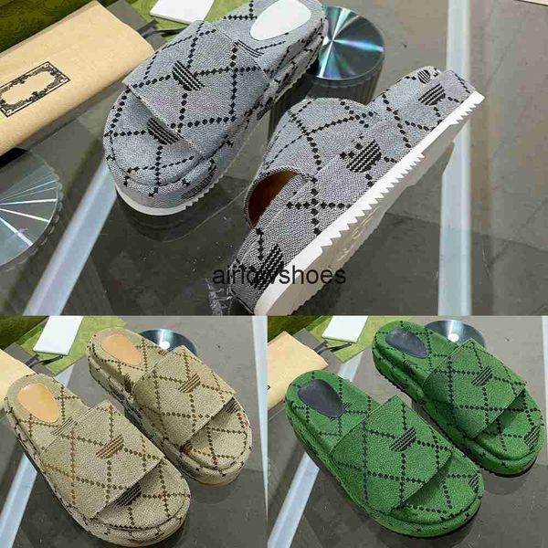 women men denim platform slippers embroidery sandal canvas real leather beach slipper outdoor party classic sandals 35-45, Black
women men denim platform slippers embroidery sandal canvas real leather beach slipper outdoor party classic sandals 35-45, Black