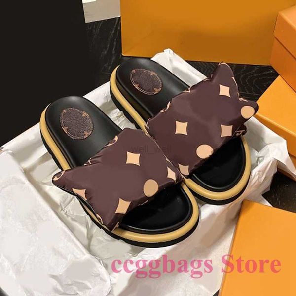 designer sandals slippers pool pillow comfort embossed mules men women triple black pink deep blue luxury summer fashion slides beach
designer sandals slippers pool pillow comfort embossed mules men women triple black pink deep blue luxury summer fashion slides beach