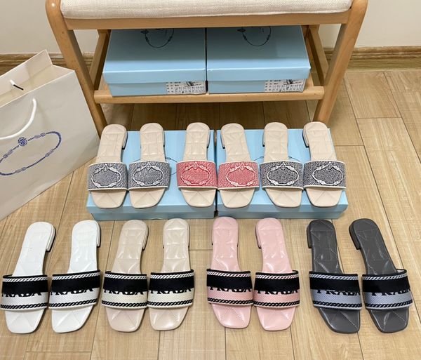 embroidered fabric slides slippers summer black pink beige home flip flops casual women sandals
embroidered fabric slides slippers summer black pink beige home flip flops casual women sandals