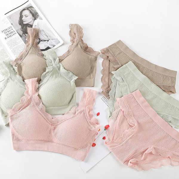 bras sets lace underwear suit women s svokor lace lingerie padded bra without steel ring solid women's underwear brassiere comfortable, Red;black
bras sets lace underwear suit women s svokor lace lingerie padded bra without steel ring solid women's underwear brassiere comfortable, Red;black