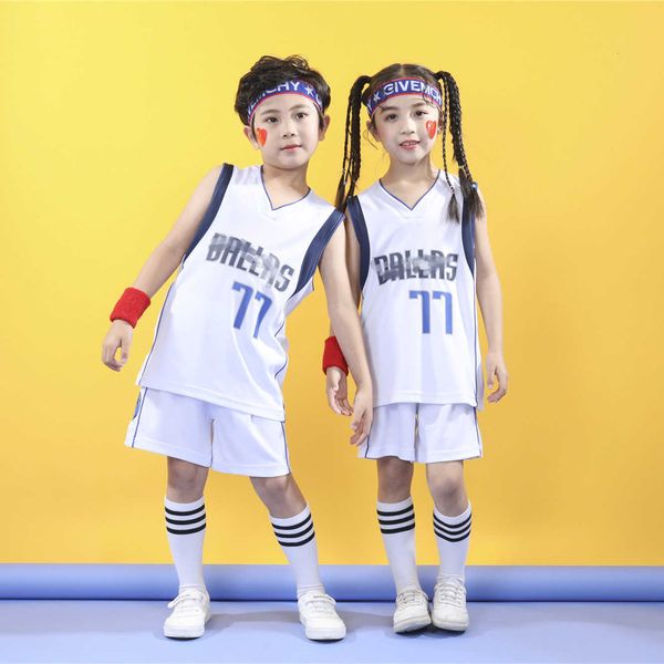 quick-1ying chil1en's basketball suit solo ranger 77 jersey fixed z boys and girls' performance clothes
quick-1ying chil1en's basketball suit solo ranger 77 jersey fixed z boys and girls' performance clothes
