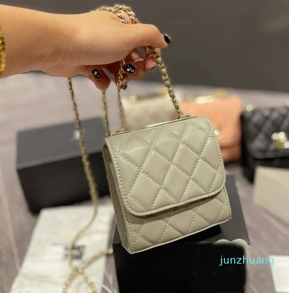 luxurys shoulder bags handbags designer c quality high crossbody fashion women tote clutch closure mini lipstick armpit bag purse handbag 20
luxurys shoulder bags handbags designer c quality high crossbody fashion women tote clutch closure mini lipstick armpit bag purse handbag 20