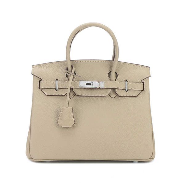 8a quality h ermes brikis's shoulder bags for women silver buckle bag new leather large capacity portable women's lychee pattern l
8a quality h ermes brikis's shoulder bags for women silver buckle bag new leather large capacity portable women's lychee pattern l