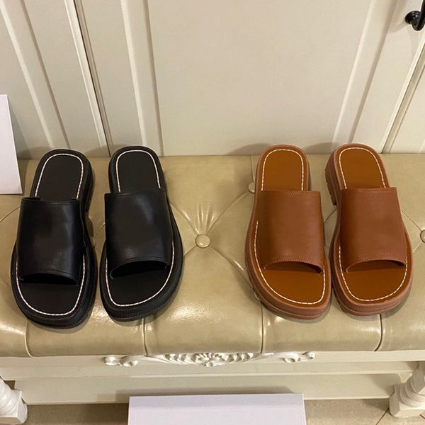 triompher slide in vegetable sandals tanned calfskin tan signature embossed on the external side of the outsole womens fashionable beach san, Black
triompher slide in vegetable sandals tanned calfskin tan signature embossed on the external side of the outsole womens fashionable beach san, Black