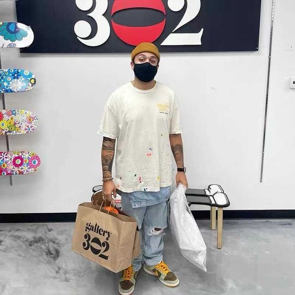 gary high street vintage crew neck vtg letter fog printed hand-painted splash ink loose fashion short sleeve t-shirt, Black;white
gary high street vintage crew neck vtg letter fog printed hand-painted splash ink loose fashion short sleeve t-shirt, Black;white