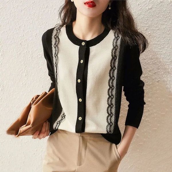 women's knits tees fashion oneck button spliced loose korean knitted lace sweater clothing autumn allmatch casual 230308, White
women's knits tees fashion oneck button spliced loose korean knitted lace sweater clothing autumn allmatch casual 230308, White